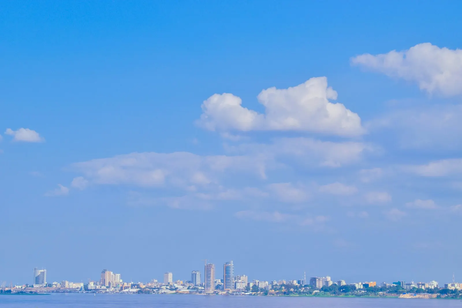 Le fleuve Congo à Kinshasa
